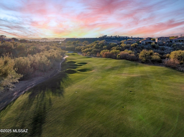 view of aerial view at dusk