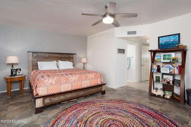 bedroom with ceiling fan