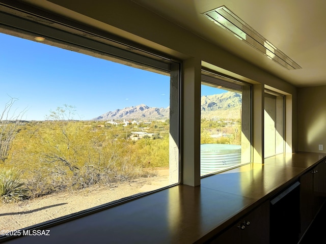 entryway with a mountain view