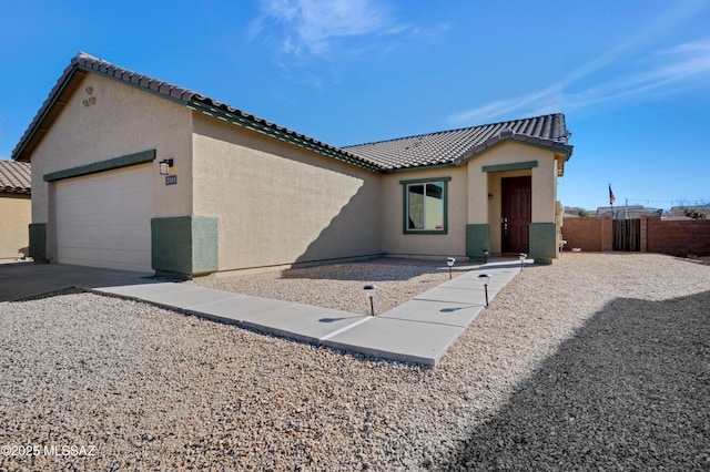 view of front facade with a garage