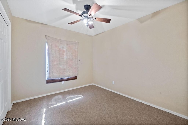 empty room featuring ceiling fan