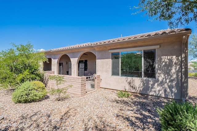 view of mediterranean / spanish-style home