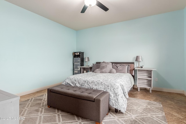 bedroom featuring ceiling fan