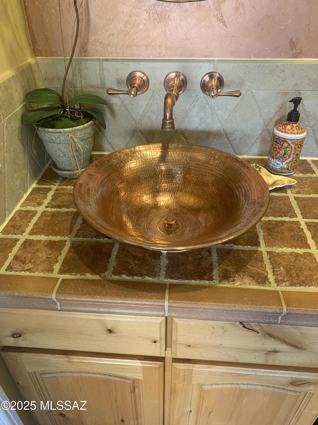 room details with sink