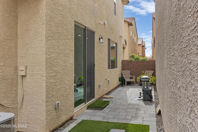 view of yard with central AC unit