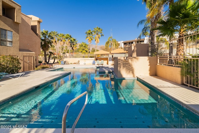 view of swimming pool