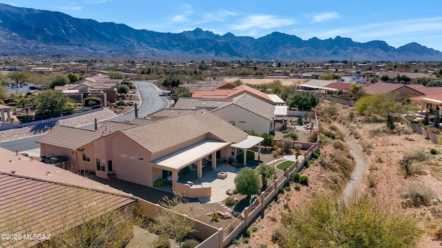 bird's eye view featuring a mountain view