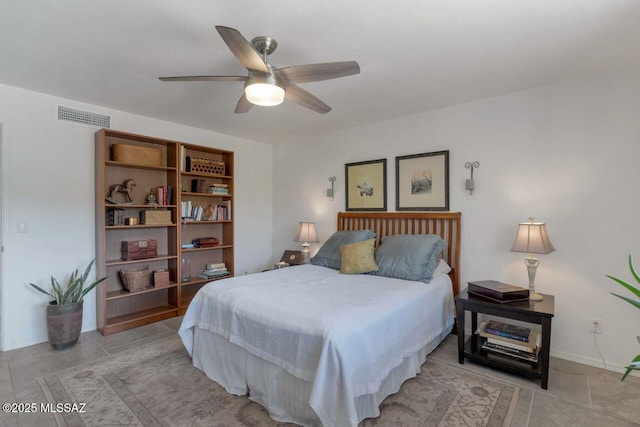 bedroom with ceiling fan