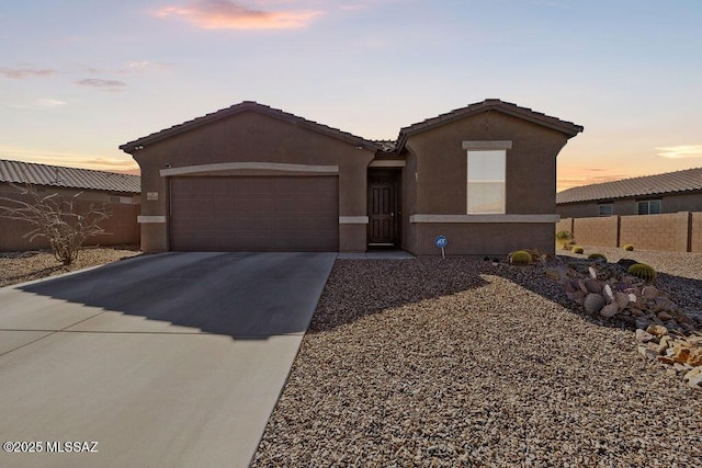 view of front facade with a garage