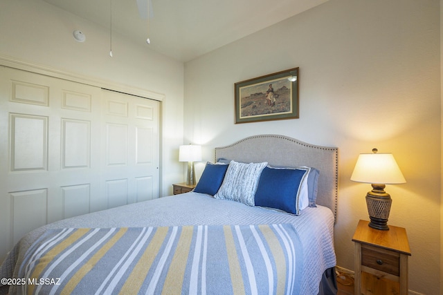 bedroom featuring a closet and ceiling fan