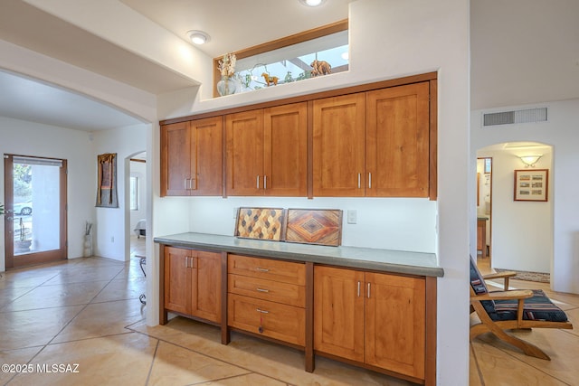 kitchen featuring light tile patterned floors