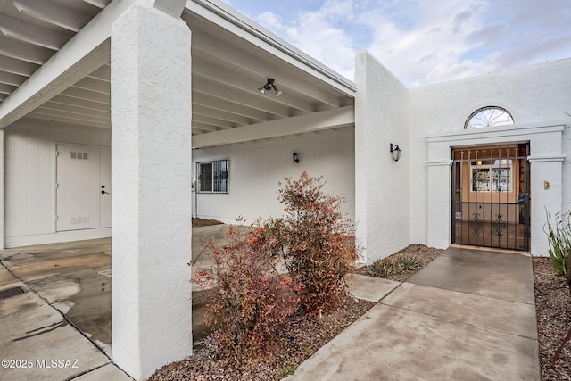 view of property entrance