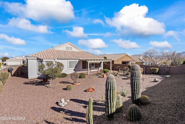 view of front of home featuring a patio area