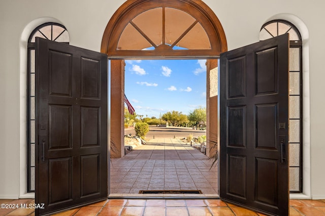 view of foyer entrance