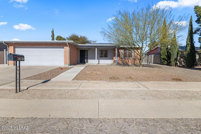 single story home featuring a garage