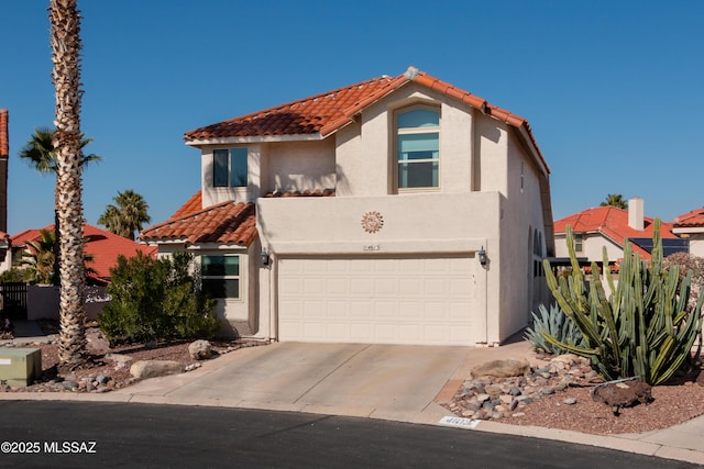 view of front facade featuring a garage