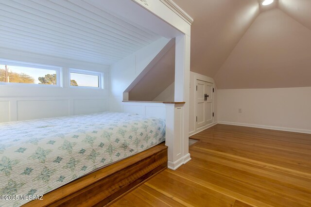 walk in closet featuring light wood-type flooring