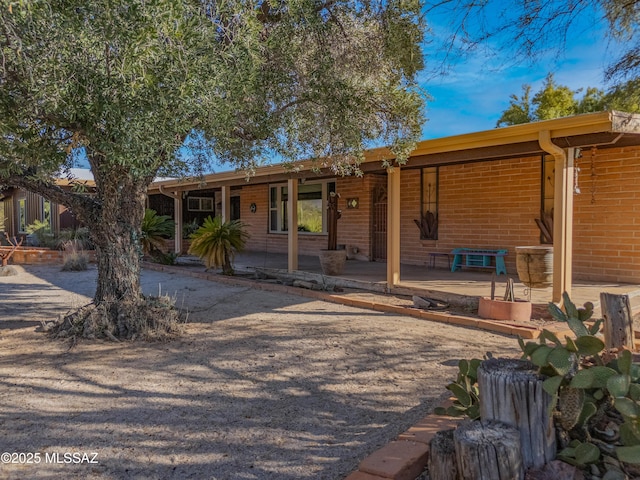 view of front facade featuring a patio