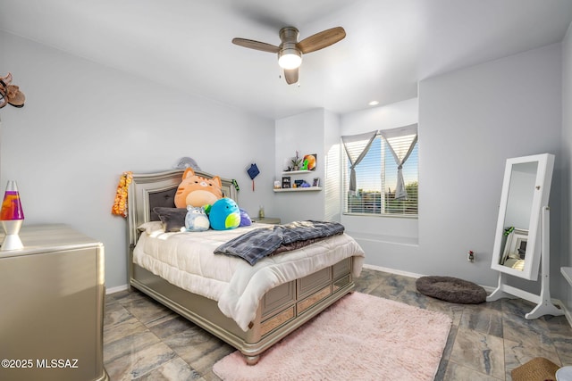 bedroom with ceiling fan