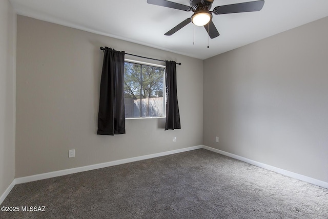 unfurnished room featuring carpet floors and ceiling fan