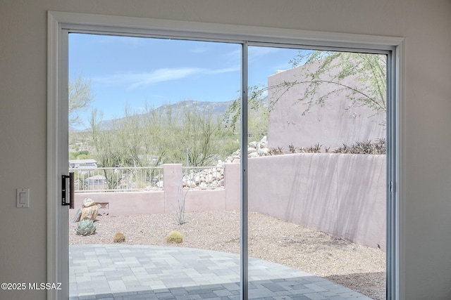 10078 N Bighorn Butte Dr, Tucson, AZ 85737 - entryway featuring a mountain view