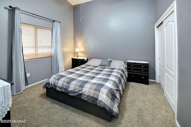 bedroom with carpet flooring