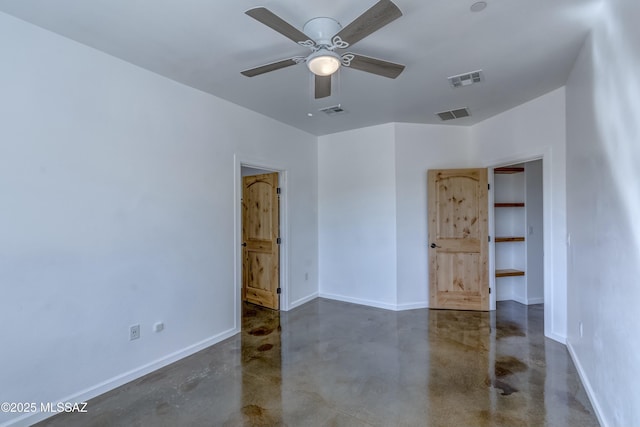 spare room featuring ceiling fan