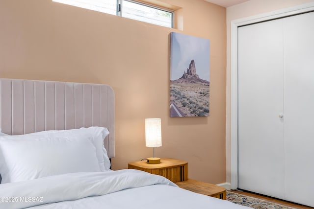 bedroom with a closet
