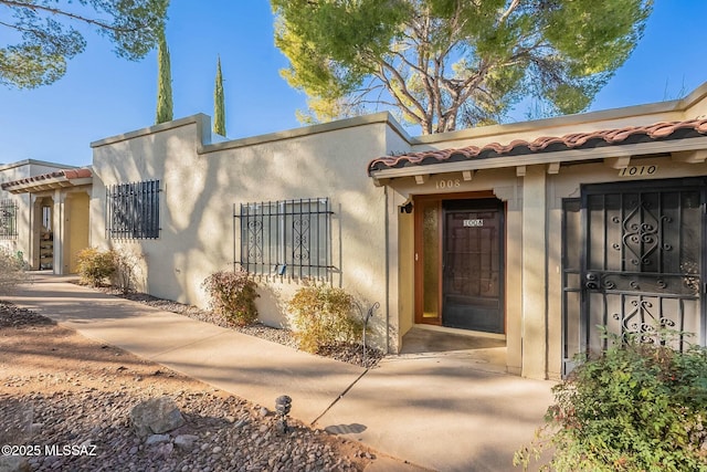 view of property entrance