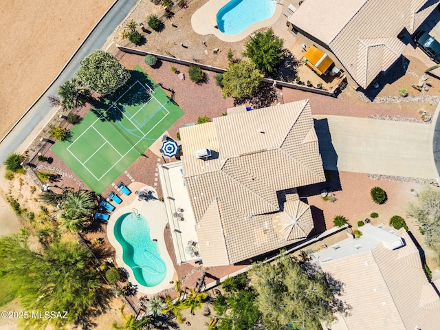 1943 W Desert Highlands Dr, Oro Valley, AZ 85737 - drone / aerial view of a pool