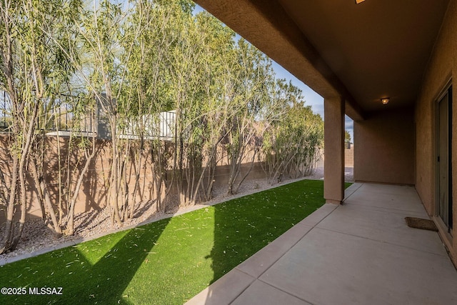 view of yard with a patio area