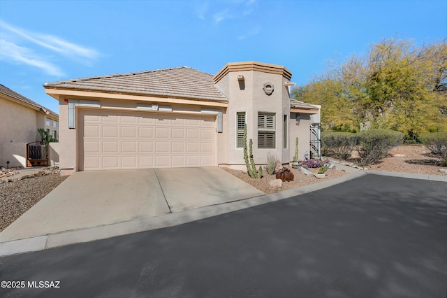 view of front of house featuring a garage