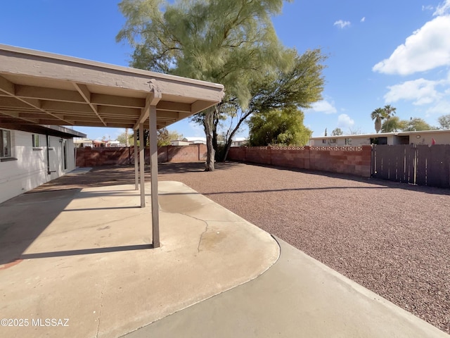 view of yard with a patio area