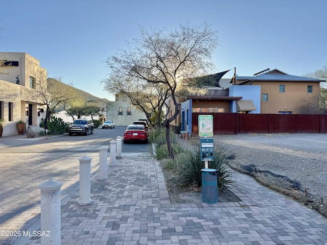 Listing photo 2 for 869-871 W Calle De Los Higos Unit 97, 98, Tucson AZ 85745