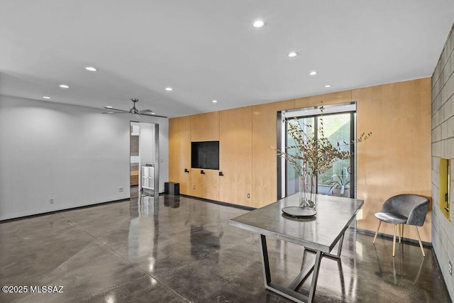 1125 N 13th Ave, Tucson, AZ 85705 - living area with baseboards, recessed lighting, and ceiling fan