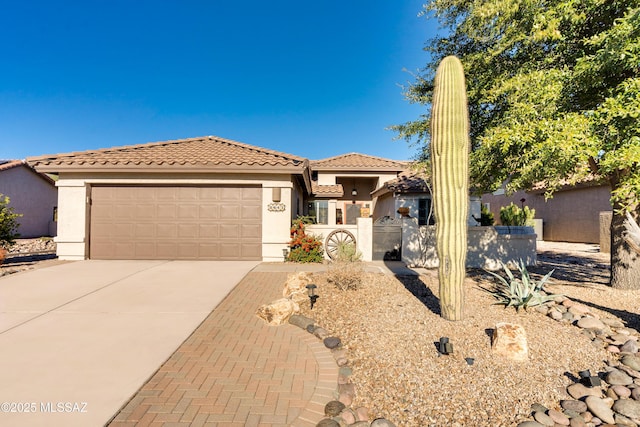 view of front of property featuring a garage