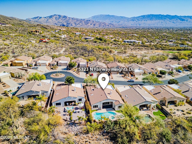 bird's eye view featuring a mountain view