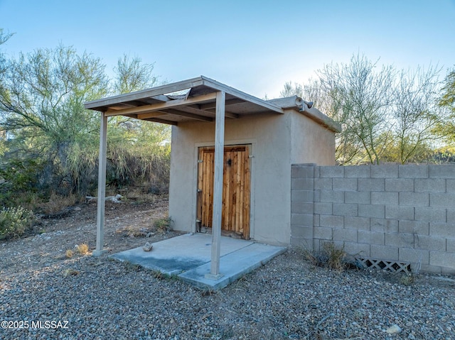 view of outdoor structure