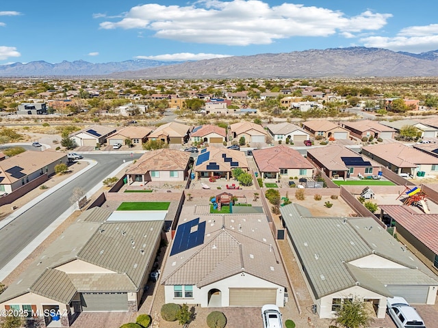 bird's eye view featuring a residential view and a mountain view