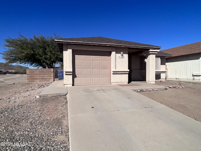 view of front facade with a garage