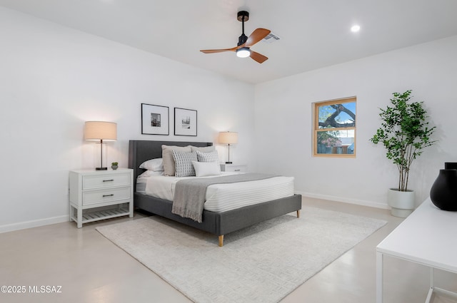 bedroom with ceiling fan