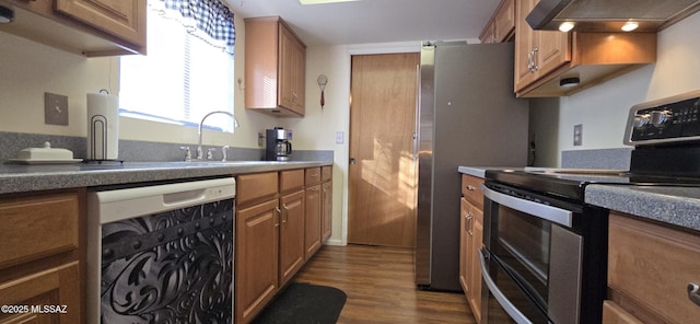 kitchen featuring ventilation hood, sink, beverage cooler, double oven range, and dark wood-type flooring