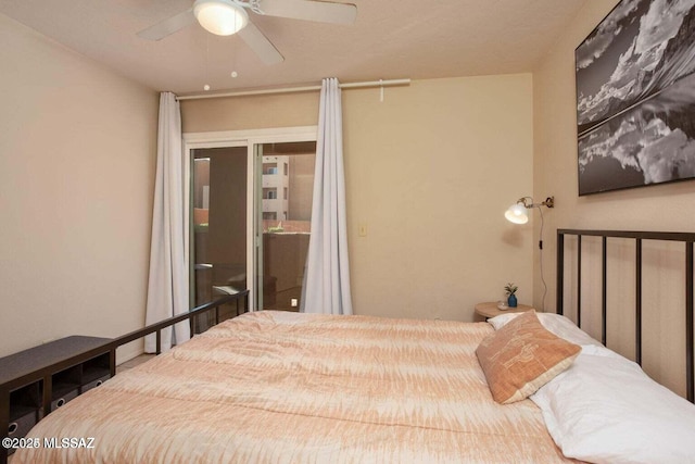 bedroom featuring ceiling fan