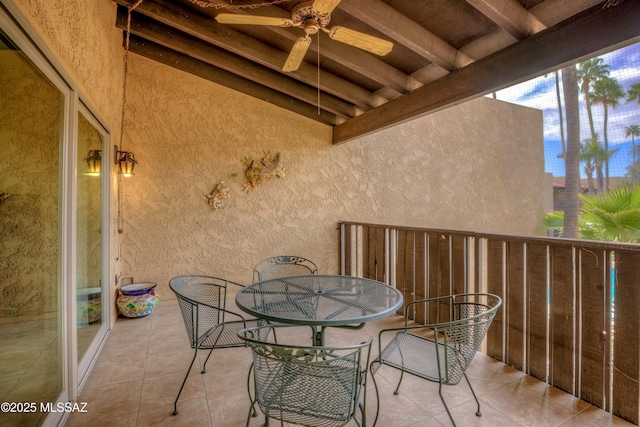 balcony featuring ceiling fan