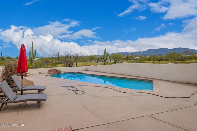 5485 N Blue Bonnet Rd, Tucson, AZ 85745 - view of pool featuring a patio area and a mountain view