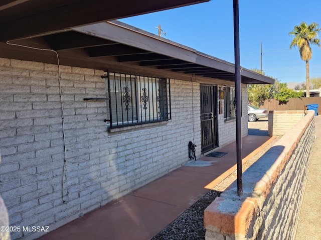 4016 E Fairmount St, Tucson, AZ 85712 - view of patio with fence