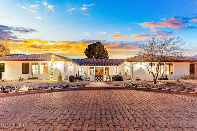 view of mediterranean / spanish-style home