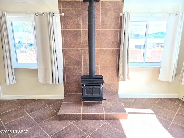290 N Paseo De Los Conquistadores, Green Valley, AZ 85614 - detailed view of baseboards and a wood stove