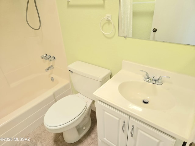 290 N Paseo De Los Conquistadores, Green Valley, AZ 85614 - full bathroom with vanity, toilet,  shower combination, and tile patterned flooring