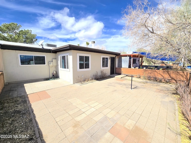 290 N Paseo De Los Conquistadores, Green Valley, AZ 85614 - back of property featuring a patio area and stucco siding